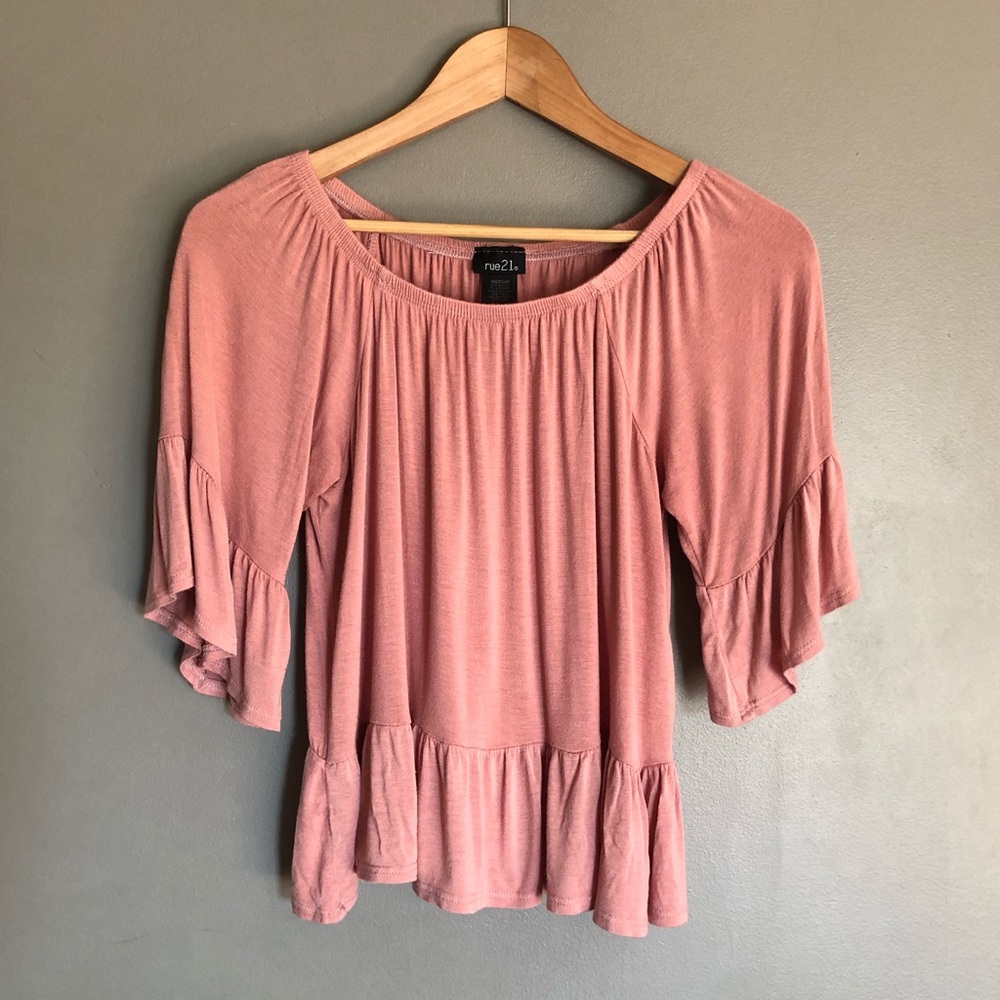 🛍️ Rose Pink Wide Neck Top 3/$15